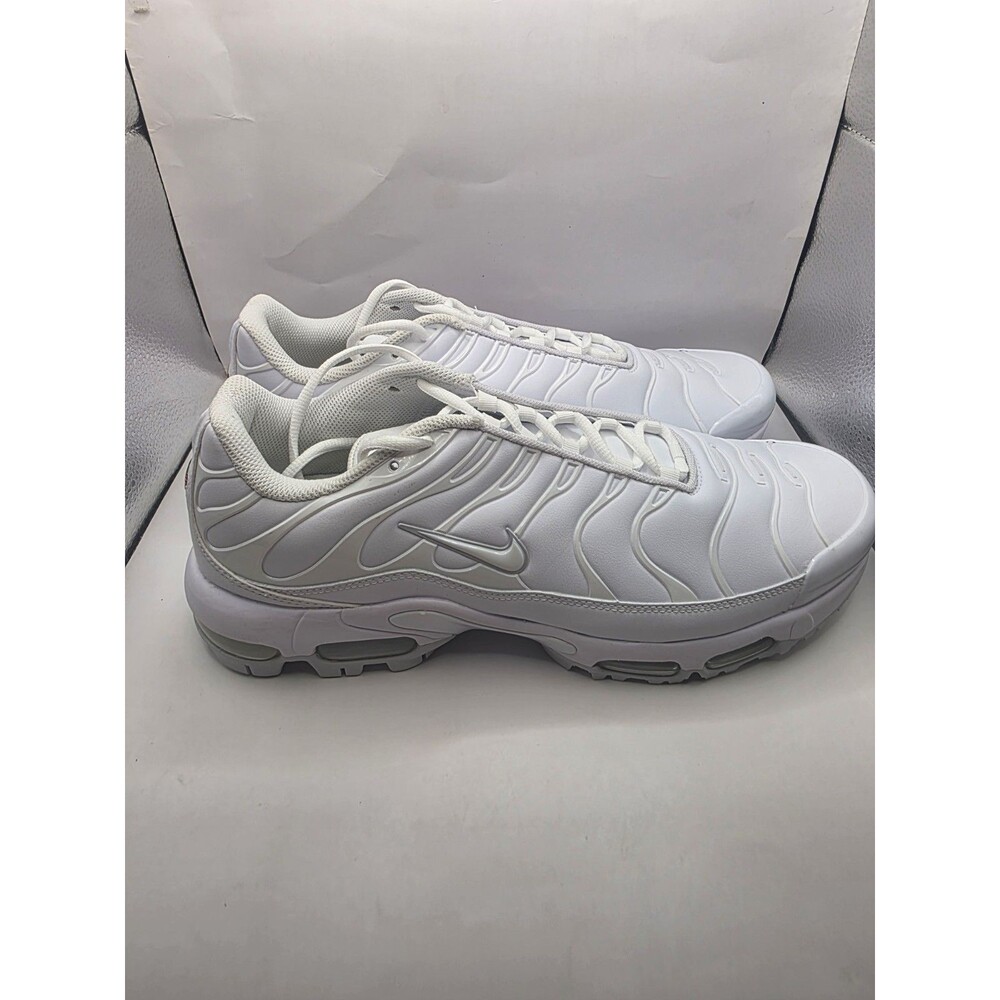 Nike Air Max Plus TN White Men's Low Top Lace-Up Sneakers FZ4150 *New No Box* 12 - Picture 2 of 6